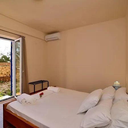 Klio Stone House Sea View 1km To The Beach *